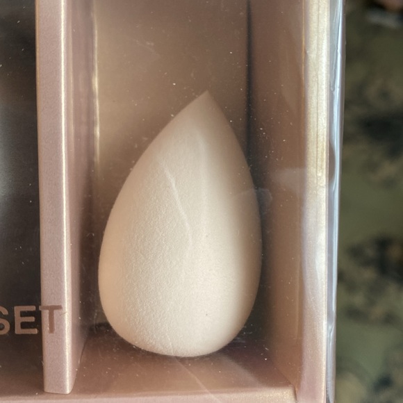 LUXIE Complete Sponge Set - Picture 5 of 5